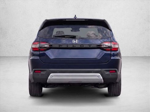 Certified 2024 Honda Pilot EX-L image 6