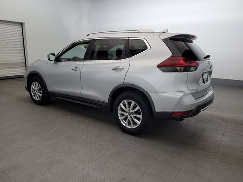 Used 2020 Nissan Rogue SV AWD/4WD image 3