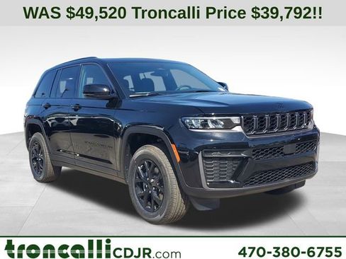 New 2026 Jeep Grand Cherokee Altitude AWD/4WD image 1