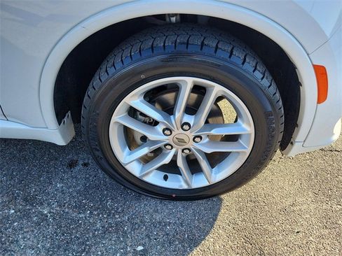 Used 2023 Dodge Durango GT image 7