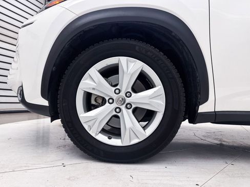 Used 2017 Lexus NX 300h AWD w/ Premium Package image 15