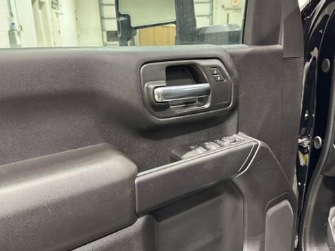 New 2026 Chevrolet Silverado 2500 Custom w/ Custom Value Package AWD/4WD image 17