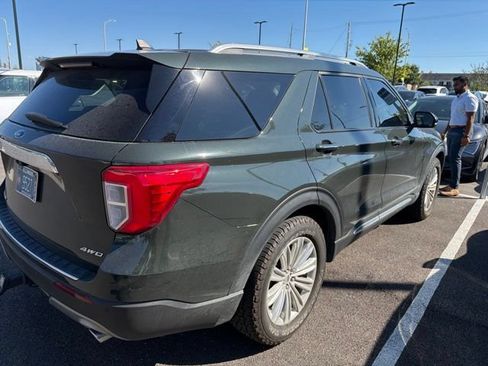 Used 2022 Ford Explorer Limited w/ Limited Technology Package AWD/4WD image 6