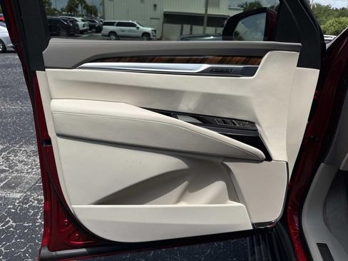 New 2026 Cadillac Escalade Platinum Sport w/ LPO, ONYX Package AWD/4WD image 19