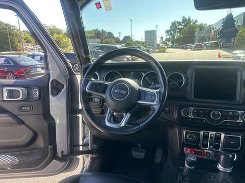 Used 2021 Jeep Wrangler Unlimited Rubicon 4xe w/ Cold Weather Group AWD/4WD image 19