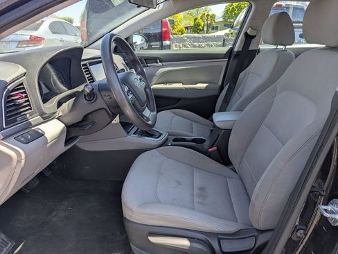 Used 2018 Hyundai Elantra SEL FWD image 15