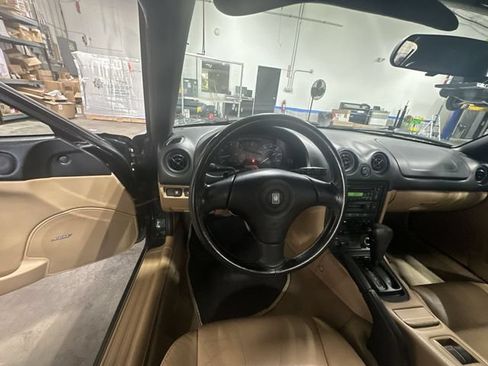 Used 1999 MAZDA MX-5 Miata RWD image 15