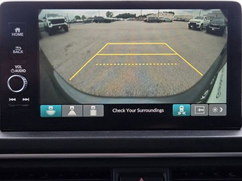 Used 2023 Honda Pilot EX-L image 15