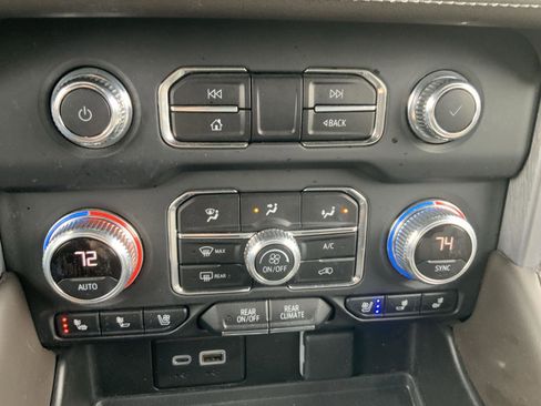 Used 2023 GMC Yukon SLT image 51