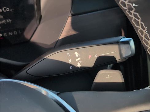 New 2026 GMC Acadia Denali w/ Super Cruise Package image 13