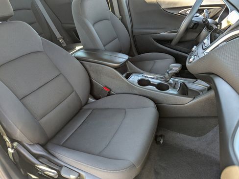 Certified 2024 Chevrolet Malibu LT image 10