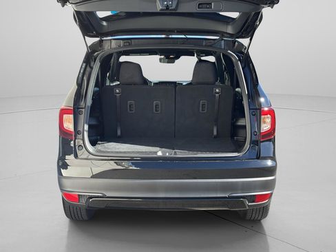 Certified 2022 Honda Pilot Sport image 6