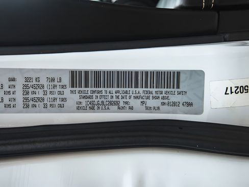 Used 2020 Dodge Durango SRT w/ Premium Interior Group image 40