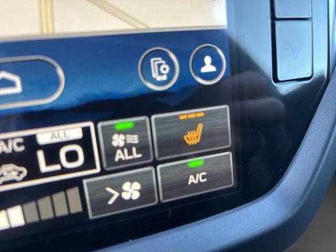 New 2025 Subaru Forester Limited image 25