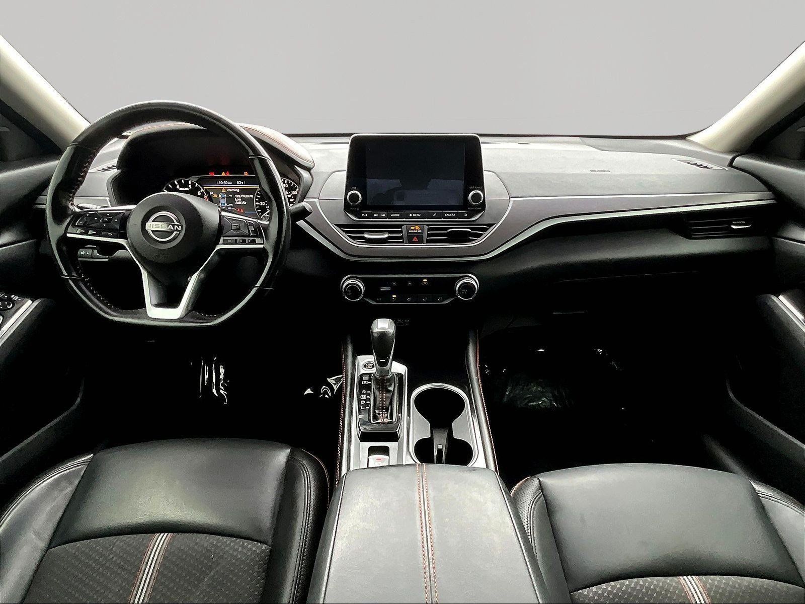 Used 2023 Nissan Altima 2.5 SR AWD/4WD image 7