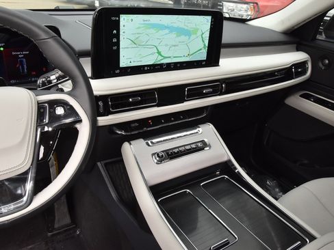 New 2026 Lincoln Aviator Reserve image 34