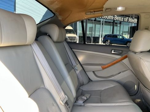 Used 2003 INFINITI G35 Sedan w/ Premium Pkg RWD image 23