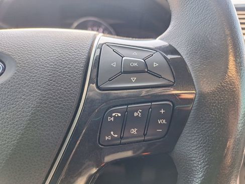 Used 2017 Ford Explorer Limited image 14