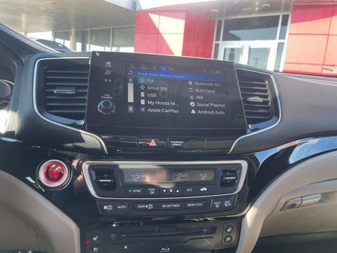 Used 2020 Honda Pilot Elite image 36