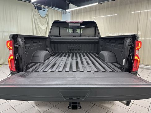 Certified 2024 Chevrolet Silverado 2500 High Country AWD/4WD image 8