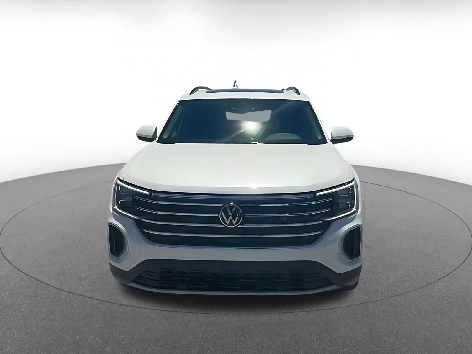 Used 2026 Volkswagen Atlas SE FWD image 6