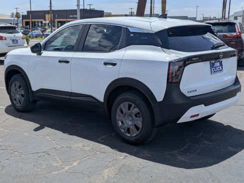 New 2026 Nissan Kicks S FWD image 4