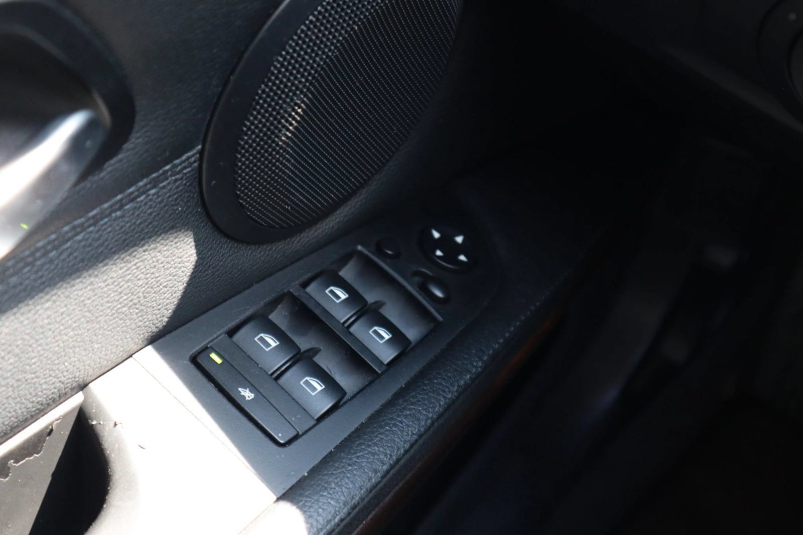 Used 2010 BMW 335d Sedan RWD image 28