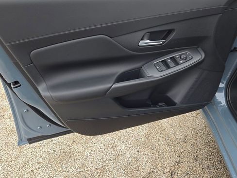 New 2026 Nissan Sentra SV w/ SV Convenience Package FWD image 19