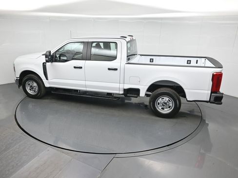 New 2026 Ford F250 XL w/ XL Chrome Package image 39