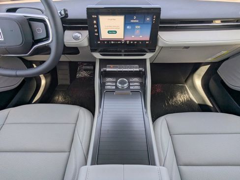 New 2026 Lincoln Nautilus Premier image 19