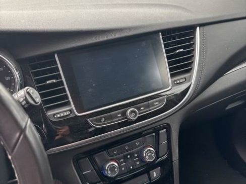 Used 2017 Buick Encore Sport Touring image 4