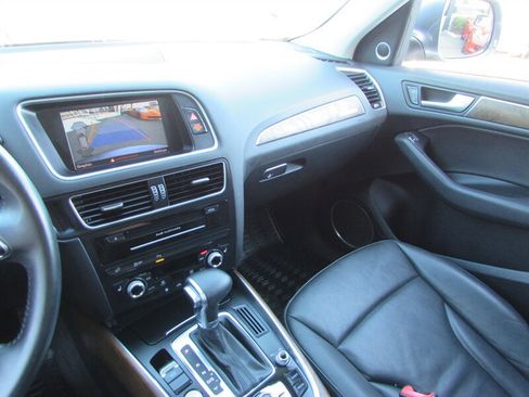 Used 2013 Audi Q5 2.0T Premium Plus w/ Premium Plus Pkg image 14