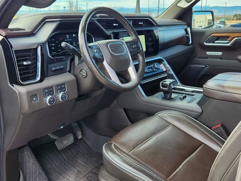 Used 2023 GMC Sierra 1500 Denali w/ Denali Reserve Package image 8