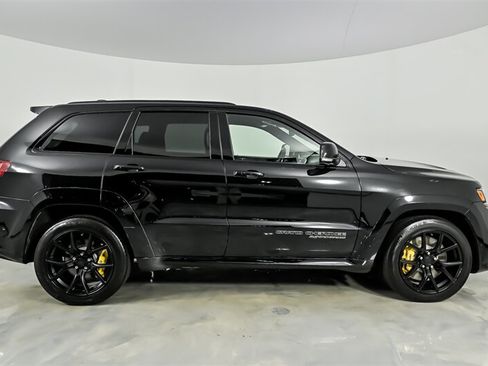 Used 2018 Jeep Grand Cherokee Trackhawk w/ Trailer Tow Group IV AWD/4WD image 10