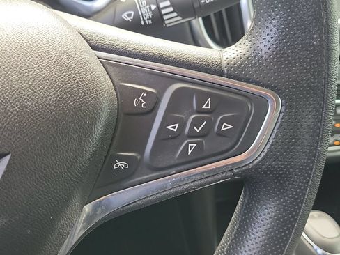 Used 2020 Chevrolet Equinox LT FWD image 10