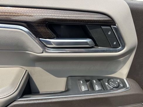 Used 2024 Chevrolet Silverado 1500 RST w/ Convenience Package II AWD/4WD image 18