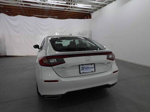 Used 2023 Honda Civic Sport Touring image 7