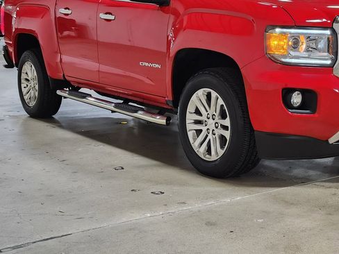 Used 2016 GMC Canyon SLT w/ Driver Alert Package image 16