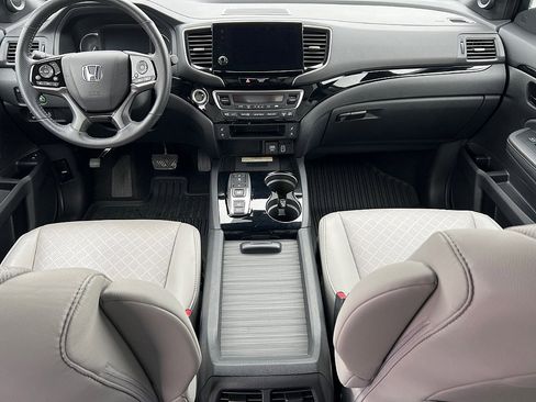 Used 2022 Honda Passport Elite image 7