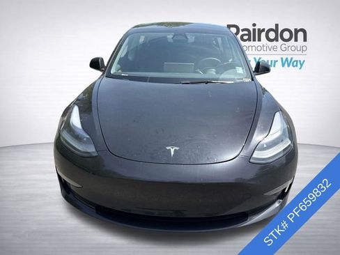 Used 2023 Tesla Model 3 Standard Range RWD image 2