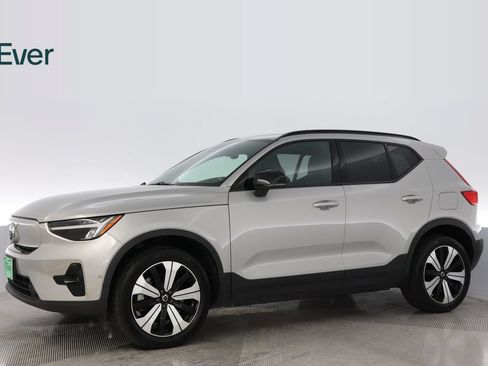 Used 2023 Volvo XC40 Recharge Plus AWD/4WD image 18