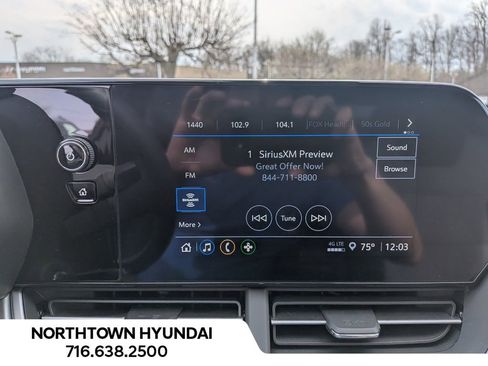 Used 2025 Chevrolet Trax LS FWD image 21