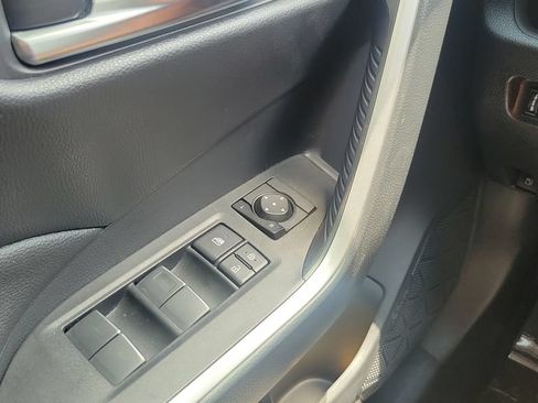 Certified 2025 Toyota RAV4 XLE AWD/4WD image 19
