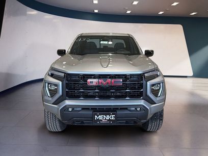 New 2026 GMC Canyon Elevation w/ Convenience Package