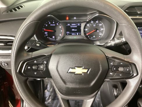 Used 2021 Chevrolet TrailBlazer LT w/ Convenience Package image 22