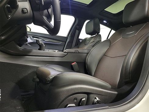 Used 2023 Cadillac CT5 V w/ Premium Package image 12