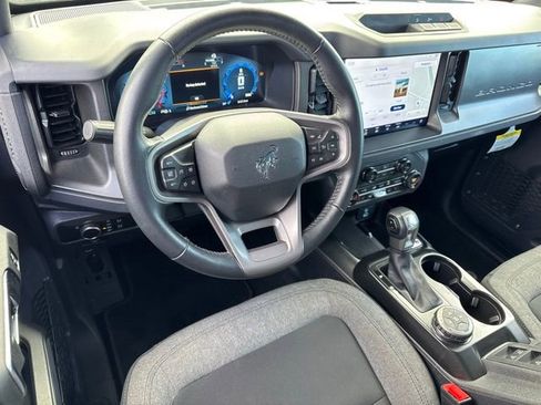 Used 2025 Ford Bronco Big Bend image 20