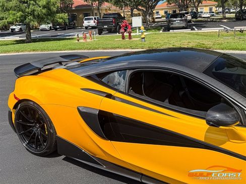 Used 2019 McLaren 600LT RWD image 63