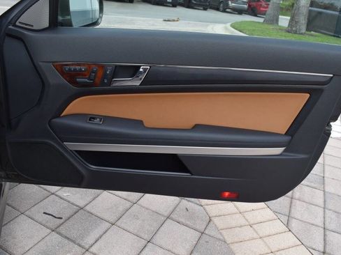 Used 2010 Mercedes-Benz E 550 Coupe image 76