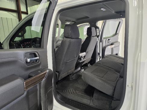 Used 2022 Chevrolet Silverado 1500 LT Trail Boss w/ Safety Package image 16